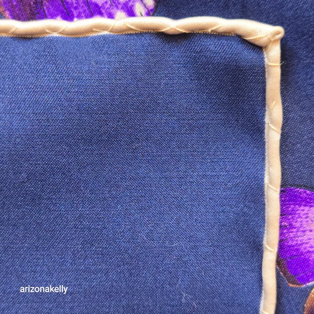 Silk Scarf Butterflies Hand-Rolled Butterfly - Picture 4 of 13
